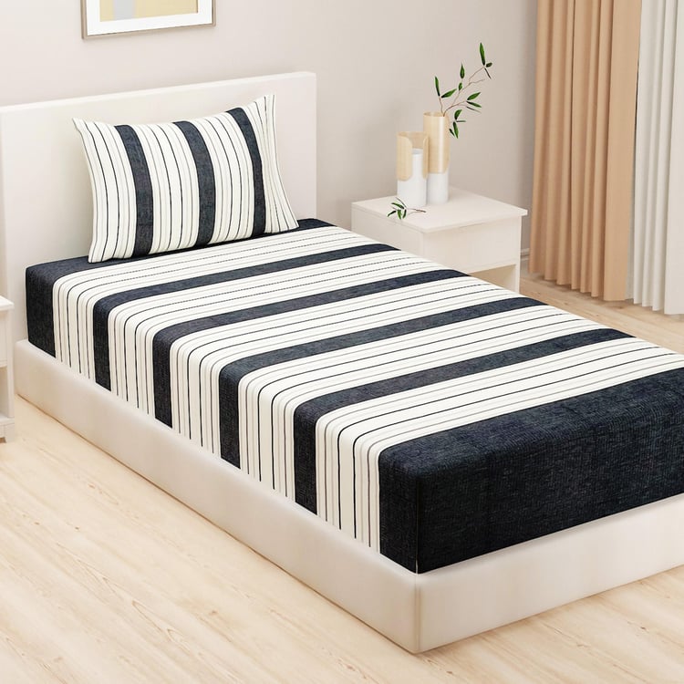 SWAYAM Monochrome Elegance Yarn-Dyed Striped 2Pcs Single Bedsheet Set