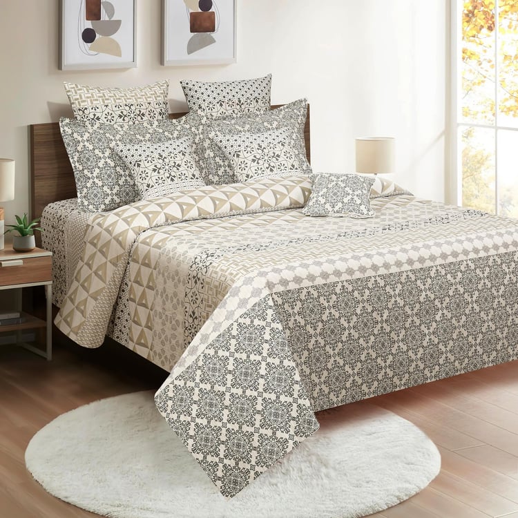 SWAYAM Abstract Mosaic 210TC Geometric Peaks Queen Bedsheet Set