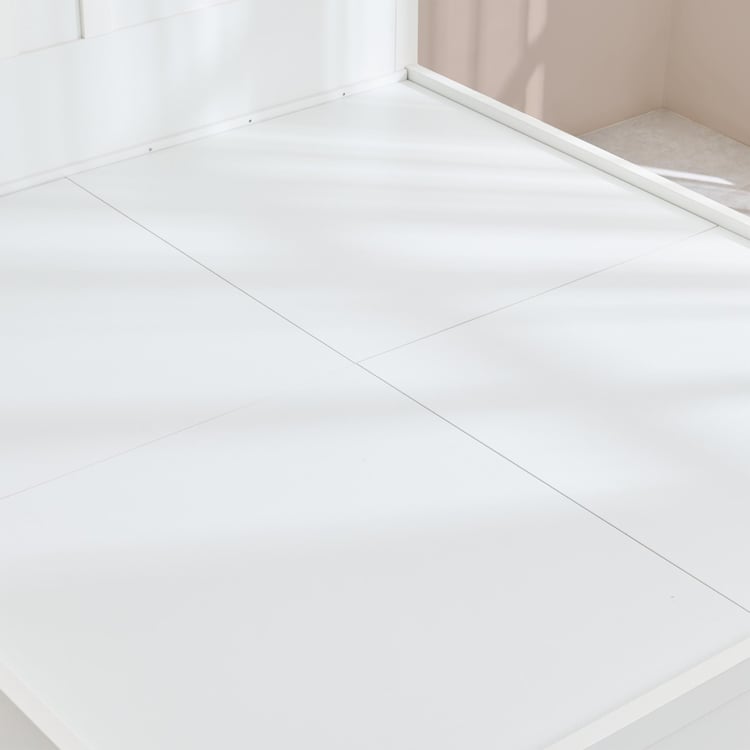 Helios Reynan Aster King Bed - White