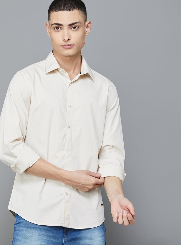 BOSSINI Men Solid Slim Fit Casual Shirt