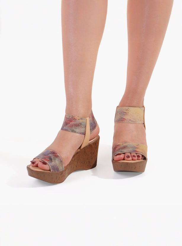 CATWALK Women Printed Ankle Strap Wedges