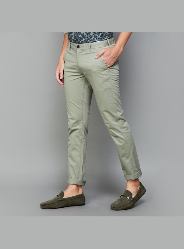 INDIAN TERRAIN Men Solid Slim Straight Trousers
