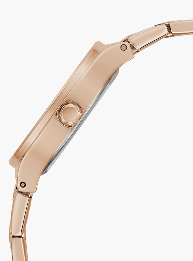 GUESS Women Embellished Analog Watch - GW0615L3