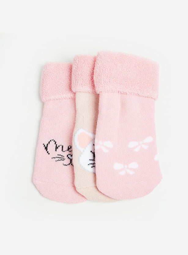 FAME FOREVER Girls Printed Ankle Length Socks- Pack of 3