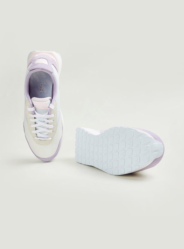 PUMA Cruise Rider Women Colourblocked Lace-Up Sneakers