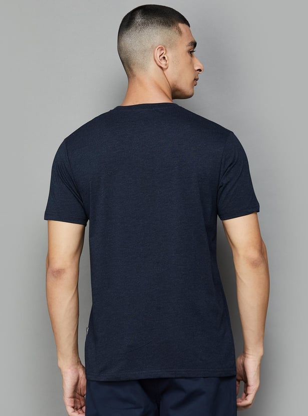 FAME FOREVER Men Solid Regular Fit T-shirt