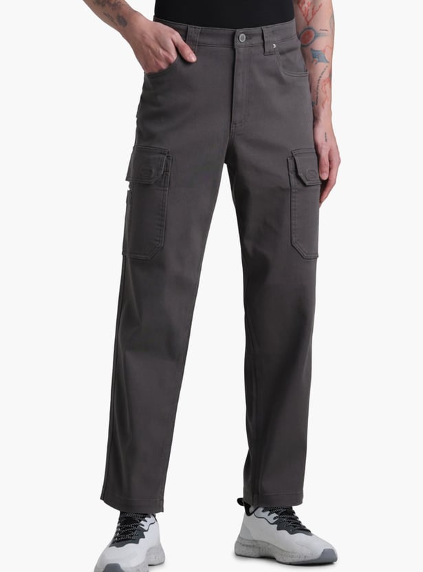 JACK & JONES Men Solid Regular Fit Cargo Trousers
