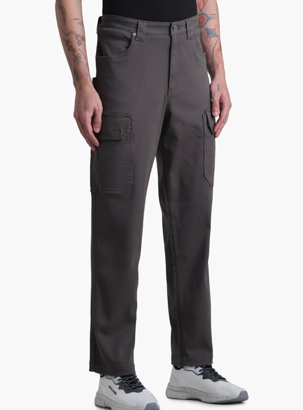 JACK & JONES Men Solid Regular Fit Cargo Trousers