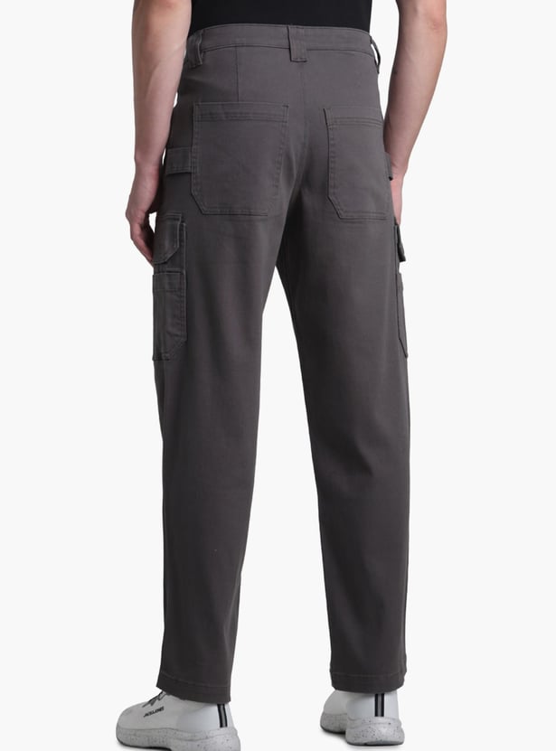 JACK & JONES Men Solid Regular Fit Cargo Trousers