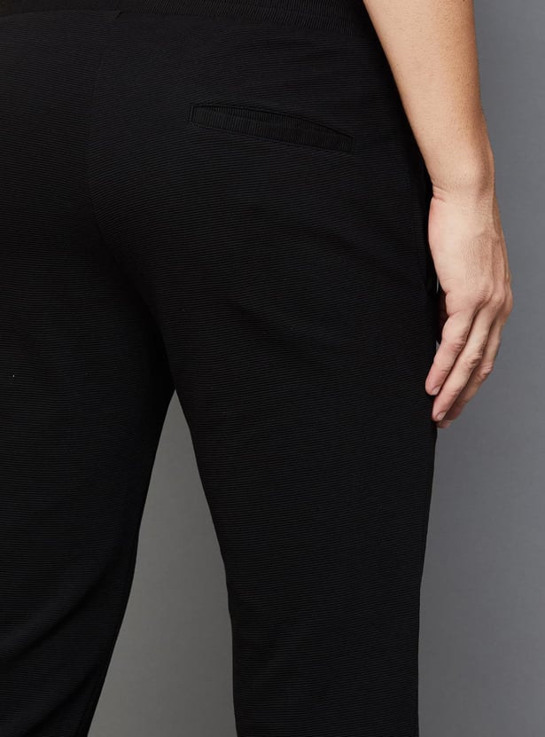 FAHRENHEIT Men Solid Regular Fit Trackpants