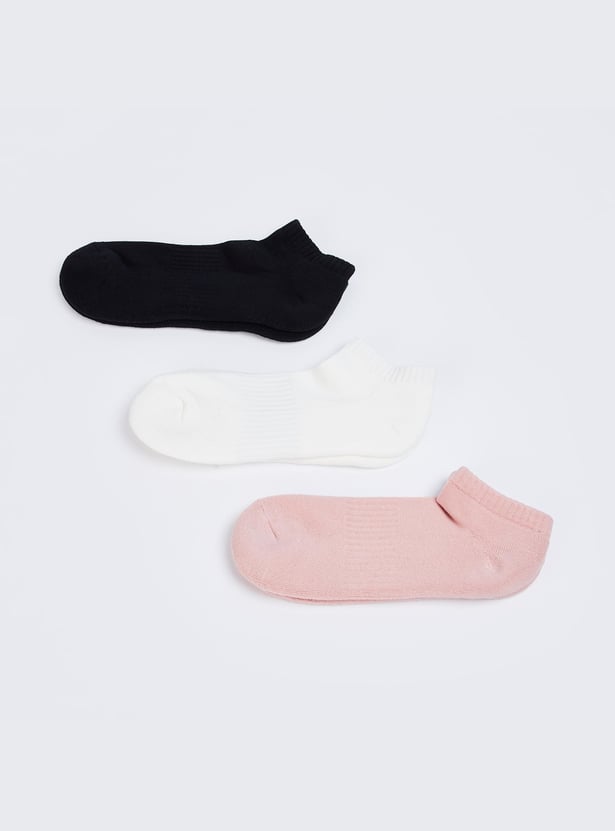GINGER Women Solid Ankle-Length Socks - Pack of 3