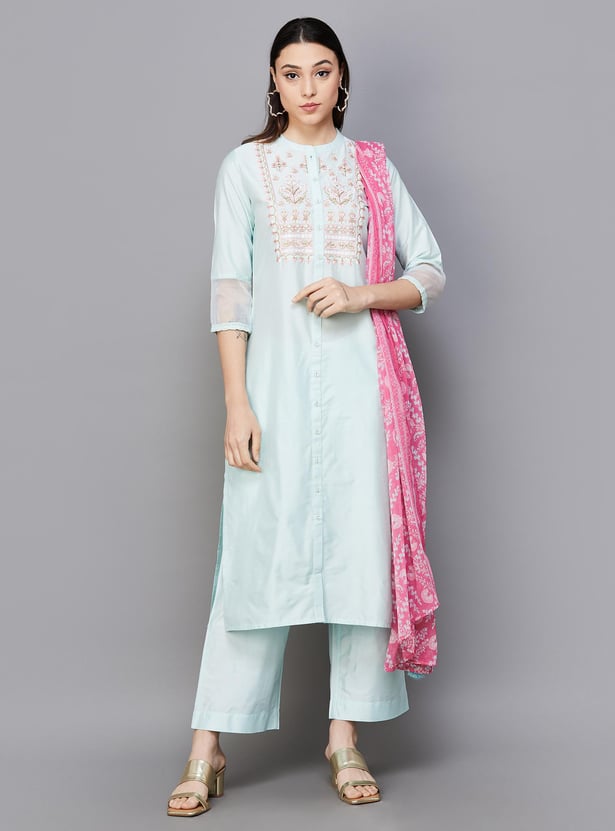 MELANGE Women Yoke Embroidered Straight Kurta Set