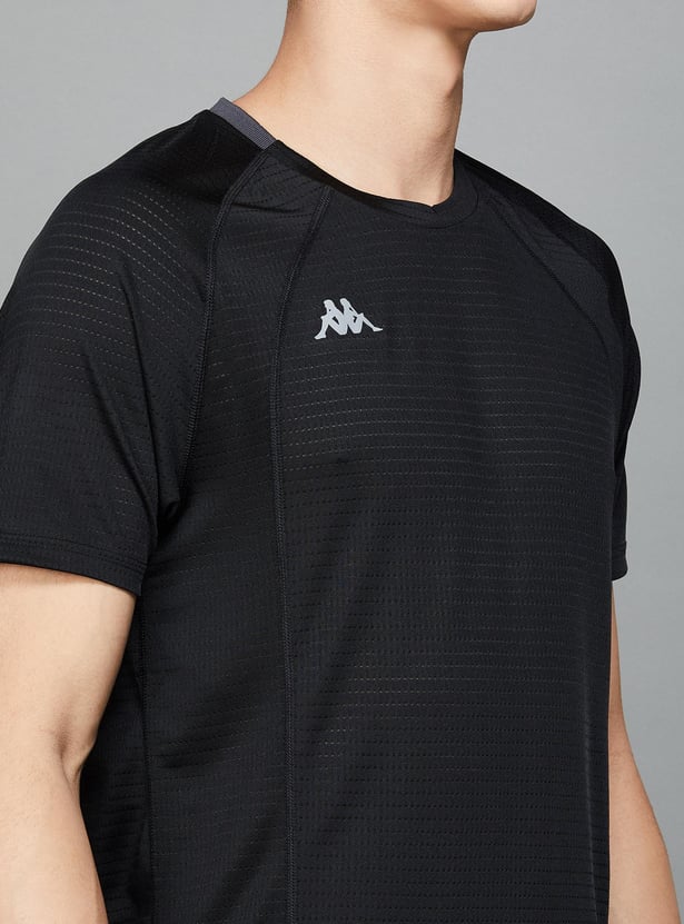 KAPPA Men Solid Regular Fit Sports T-shirt