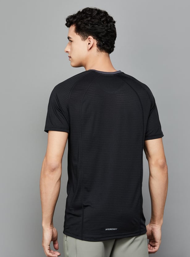 KAPPA Men Solid Regular Fit Sports T-shirt