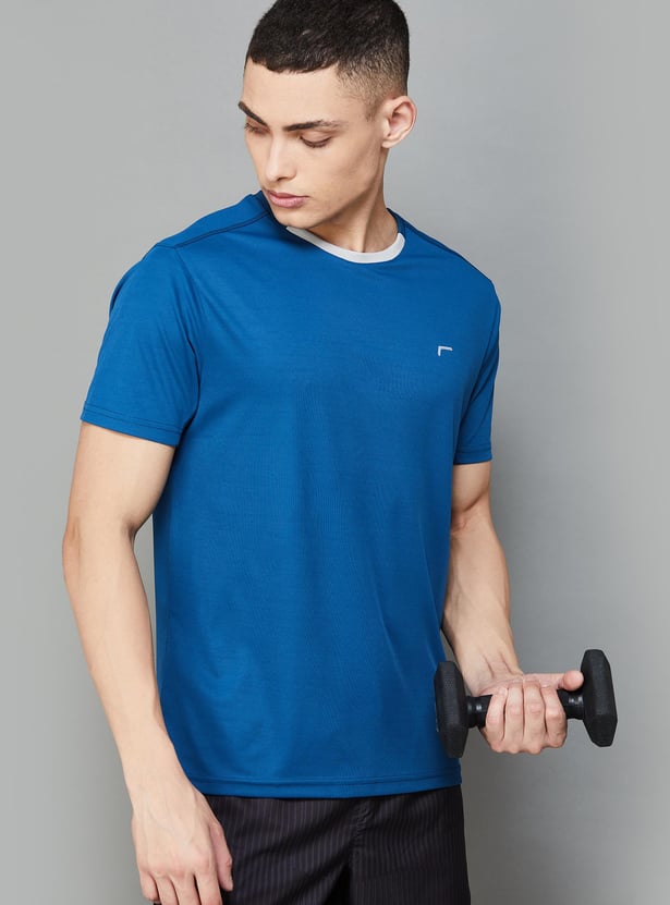 FAME FOREVER ACTIVE Men Solid Sports T-shirt
