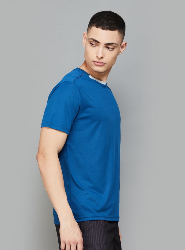 FAME FOREVER ACTIVE Men Solid Sports T-shirt