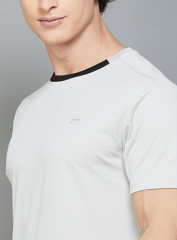FAME FOREVER ACTIVE Men Solid Sports T-shirt