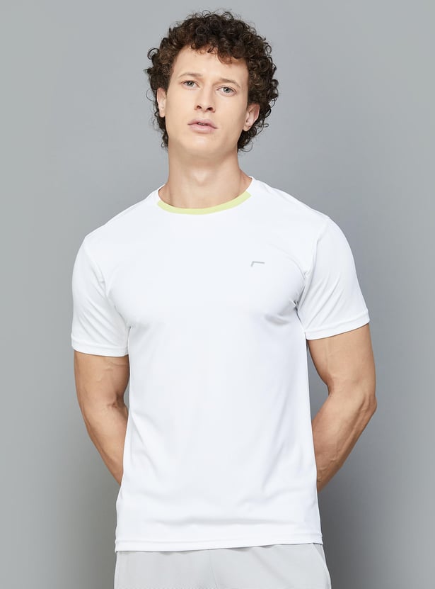 FAME FOREVER ACTIVE Men Solid Sports T-shirt