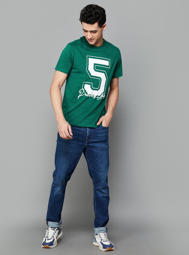 FAME FOREVER Men Typographic Print Regular Fit T-shirt