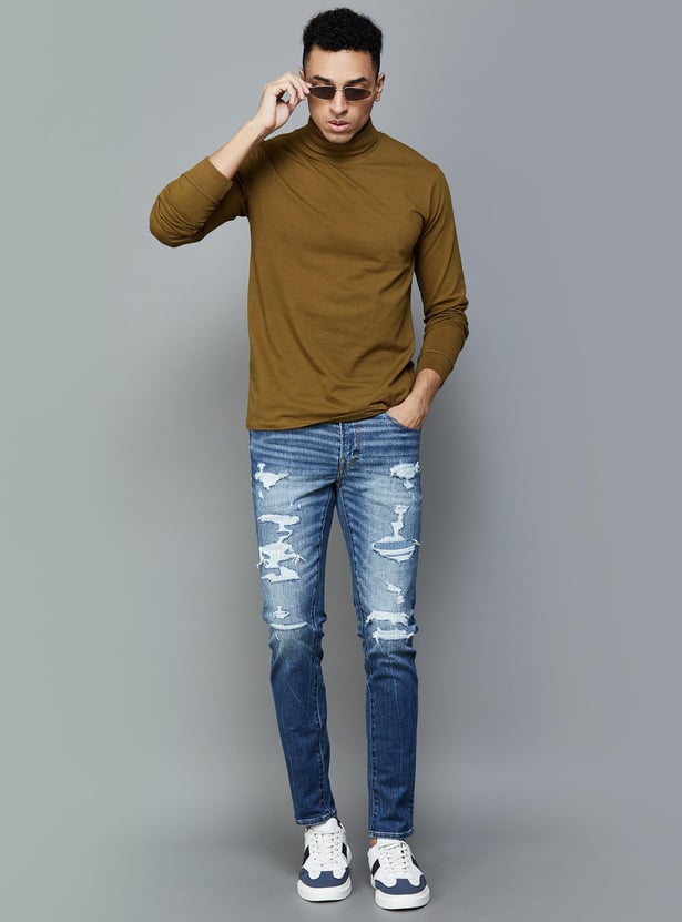 Buy VOI JEANS Men Solid Slim Fit Turtleneck T-shirt from VOI Jeans
