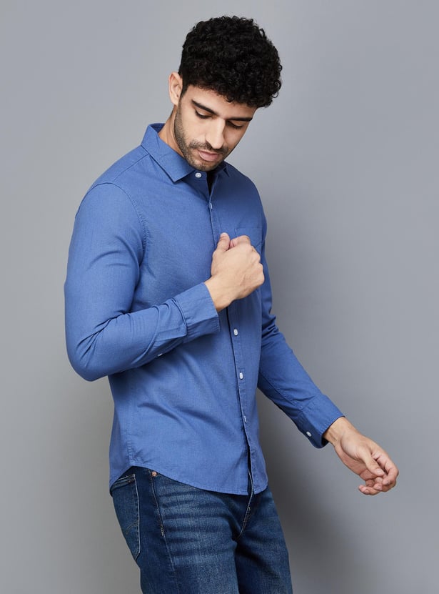 LEVI'S Men Solid Slim Fit Casual Shirt