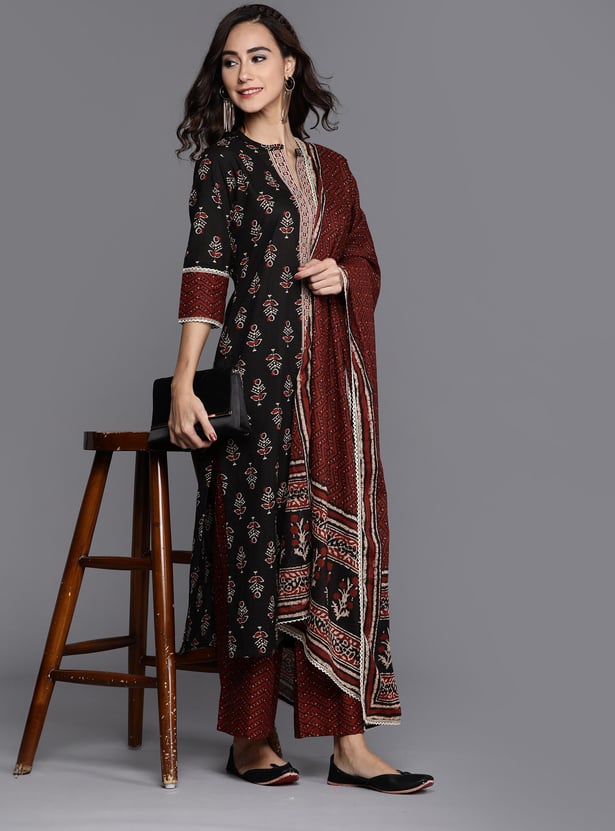 LIBAS Women Printed Straight Kurta Set