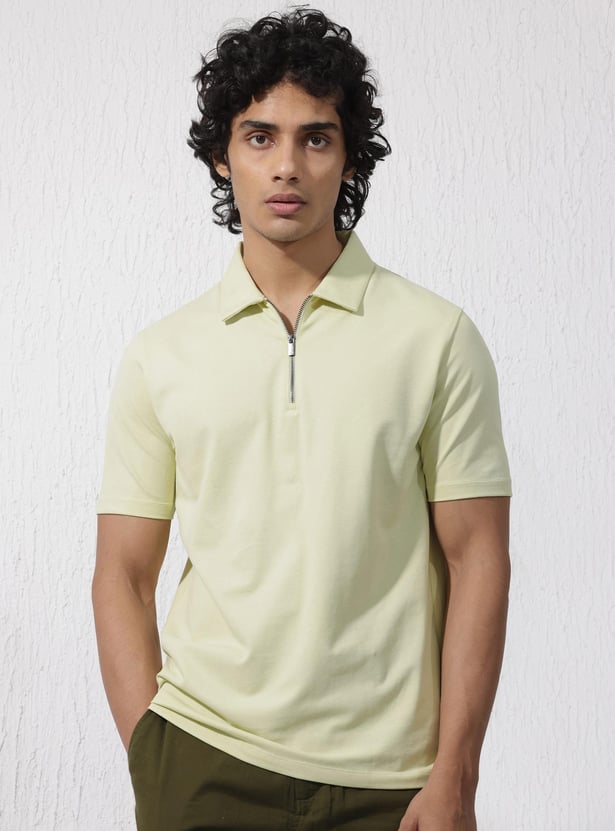 RARE RABBIT Men Solid Polo T-shirt