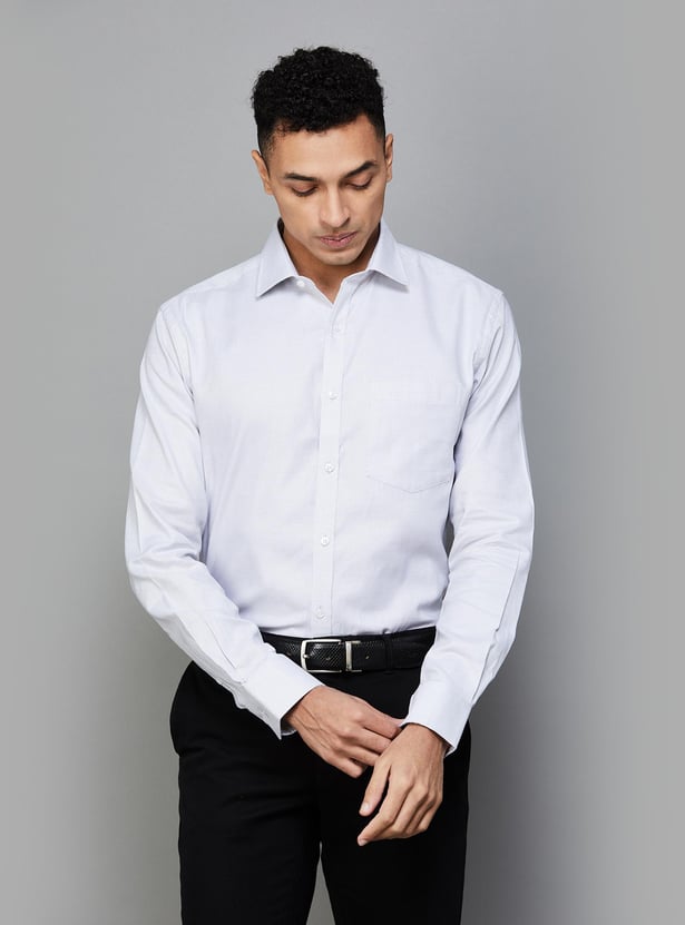PARK AVENUE Men Textured Slim Fit Formal Shirt