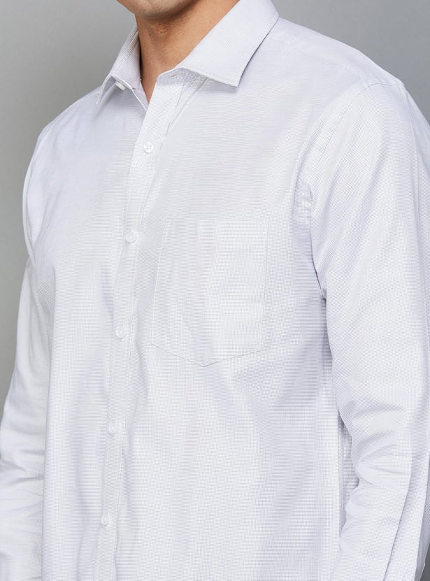 PARK AVENUE Men Textured Slim Fit Formal Shirt