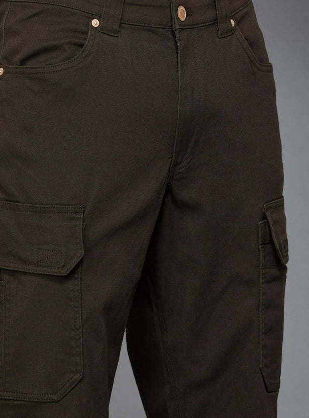 JACK & JONES Men Solid Regular Fit Cargo Trousers
