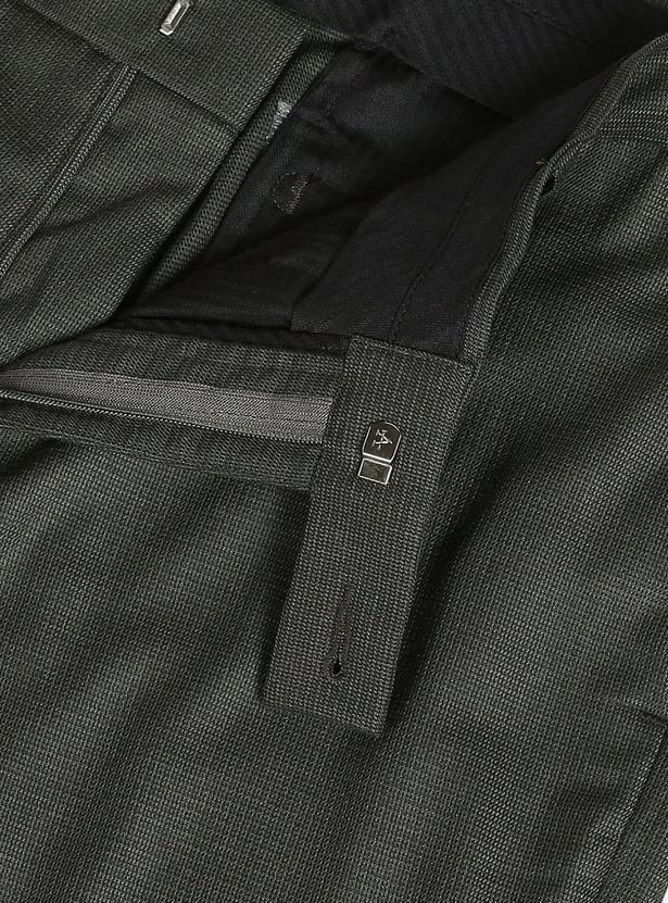 ARROW Men Solid Hudson Regular Fit Formal Trousers