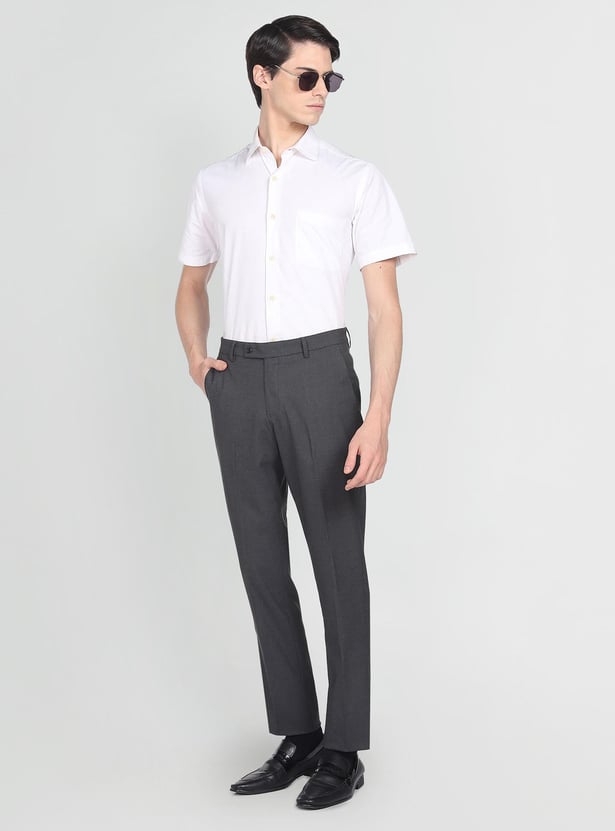 ARROW Men Solid Hudson Formal Trousers (Regular Fit)