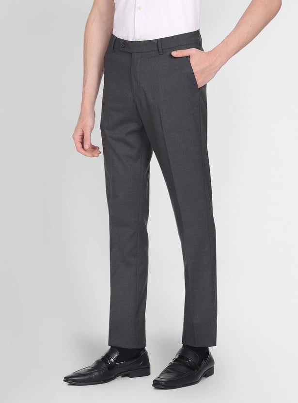 ARROW Men Solid Hudson Formal Trousers (Regular Fit)