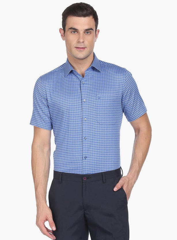 ARROW Men Checked Regular Fit Formal Shirt