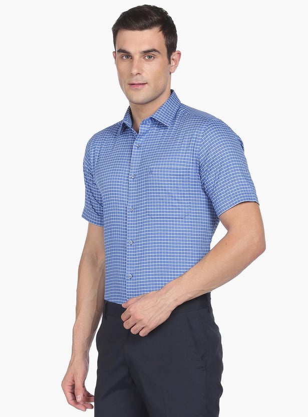 ARROW Men Checked Regular Fit Formal Shirt