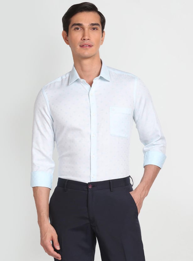ARROW Men Textured Manhattan Slim Fit Formal Shirt