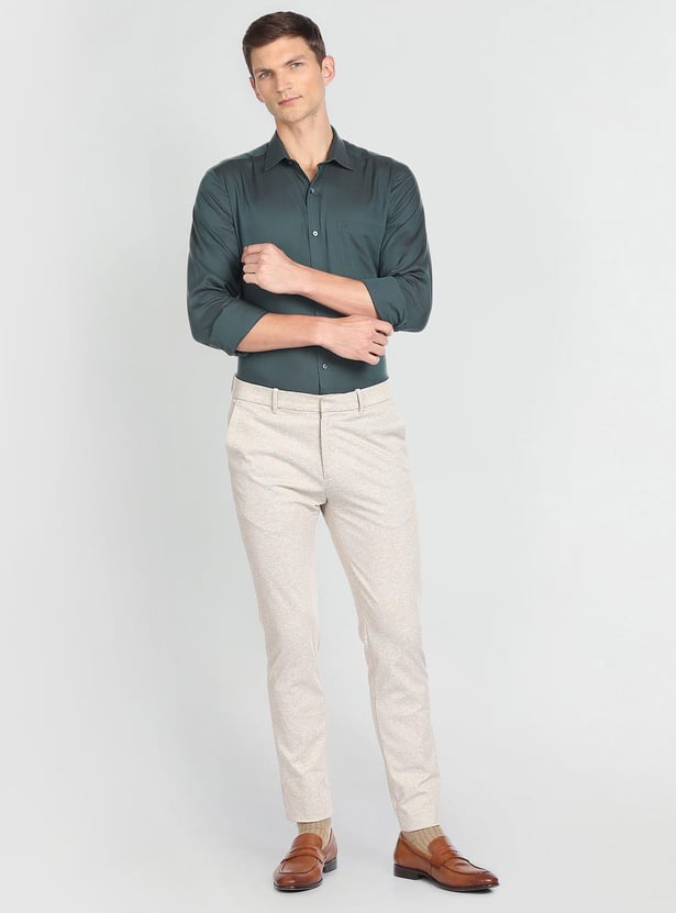 ARROW Men Solid Slim Fit Formal Shirt