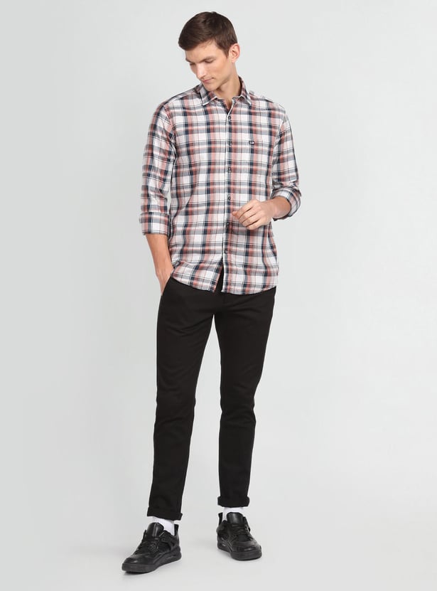 ARROW SPORT Men Checked Manhattan Casual Shirt (Slim)