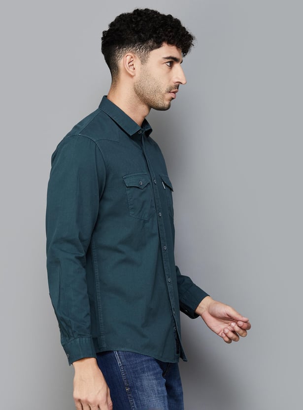 LP JEANS Men Solid Slim Fit Casual Shirt