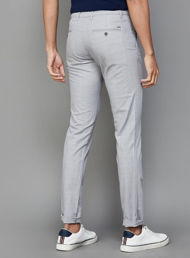 VH SPORTS Men Checked Slim Straight Casual Trousers