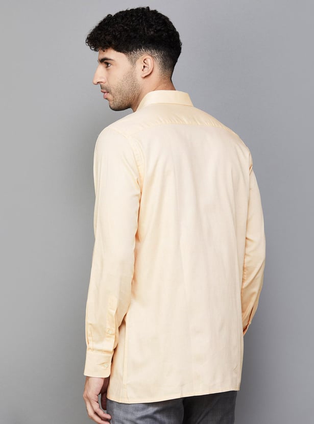 PARK AVENUE Men Solid Regular Fit Formal Shirt