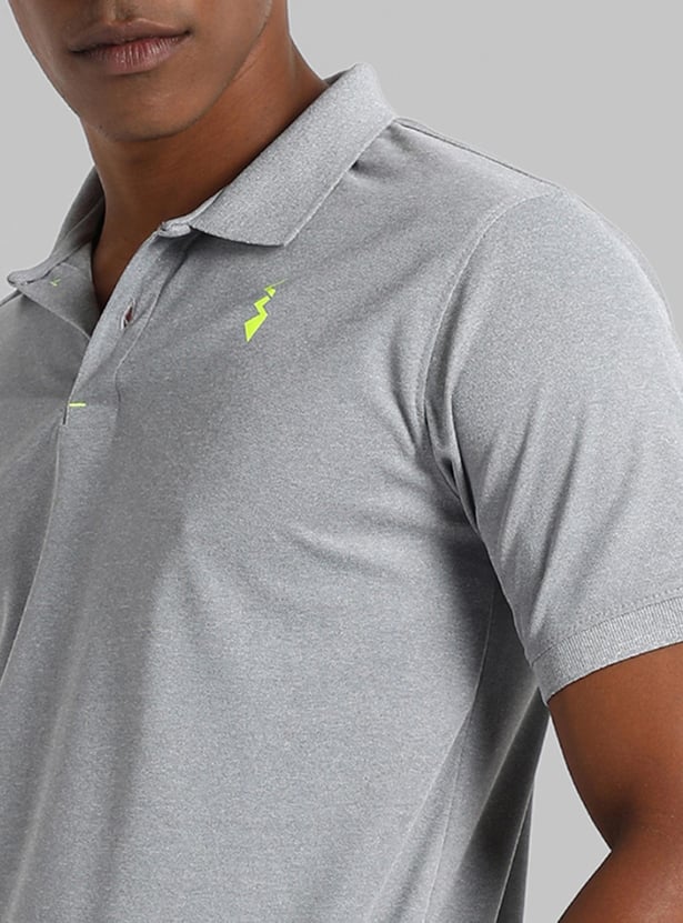 CAMPUS SUTRA Men Solid Activewear Polo T-shirt