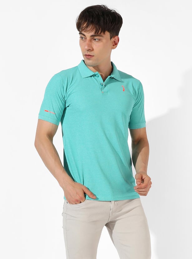 CAMPUS SUTRA Men Solid Activewear Polo T-shirt