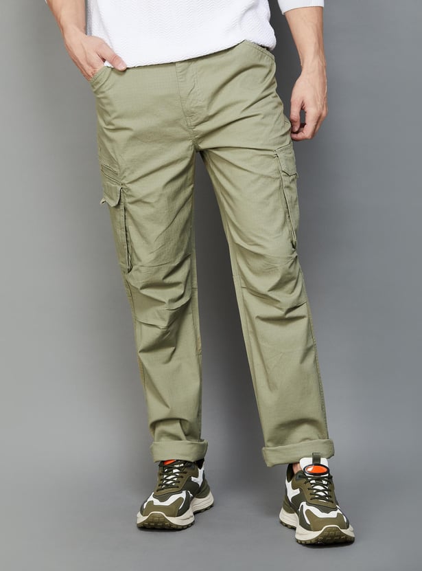 Buy UNITED COLORS OF BENETTON Men Solid Cargo Trousers from United ...