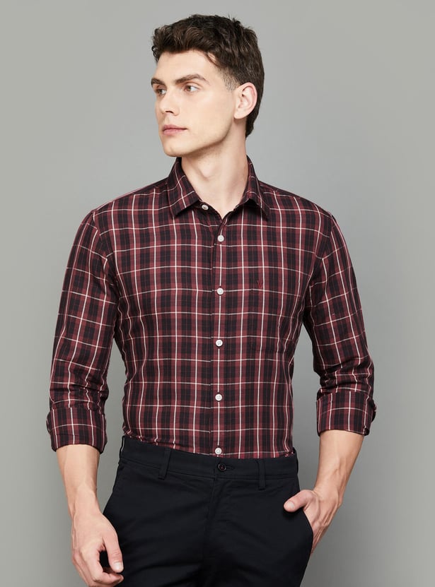VH SPORTS Men Checked Slim Fit Casual Shirt