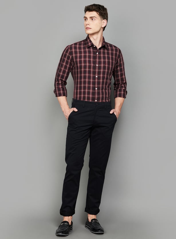 VH SPORTS Men Checked Slim Fit Casual Shirt