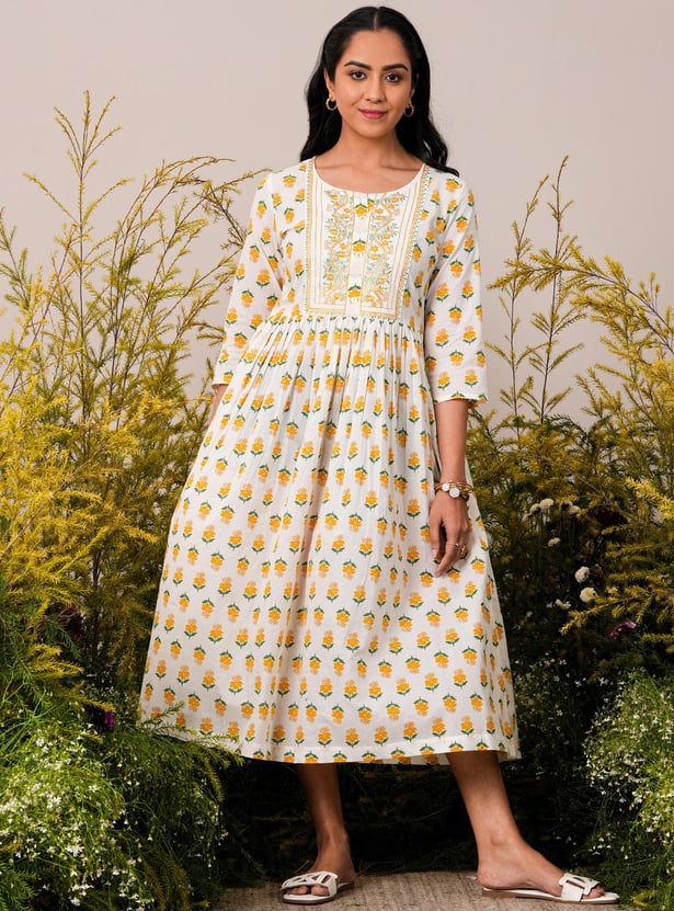 LIBAS Women Floral Printed Fit and Flare Dress