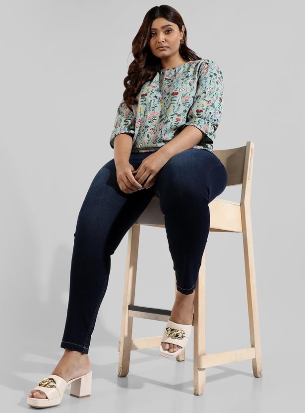 INSTAFAB PLUS Women Washed Skinny Fit Jeans