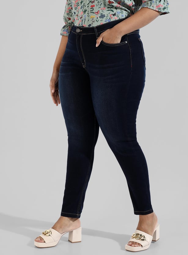 INSTAFAB PLUS Women Washed Skinny Fit Jeans