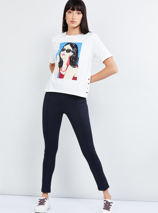Women Solid Elasticated Treggings